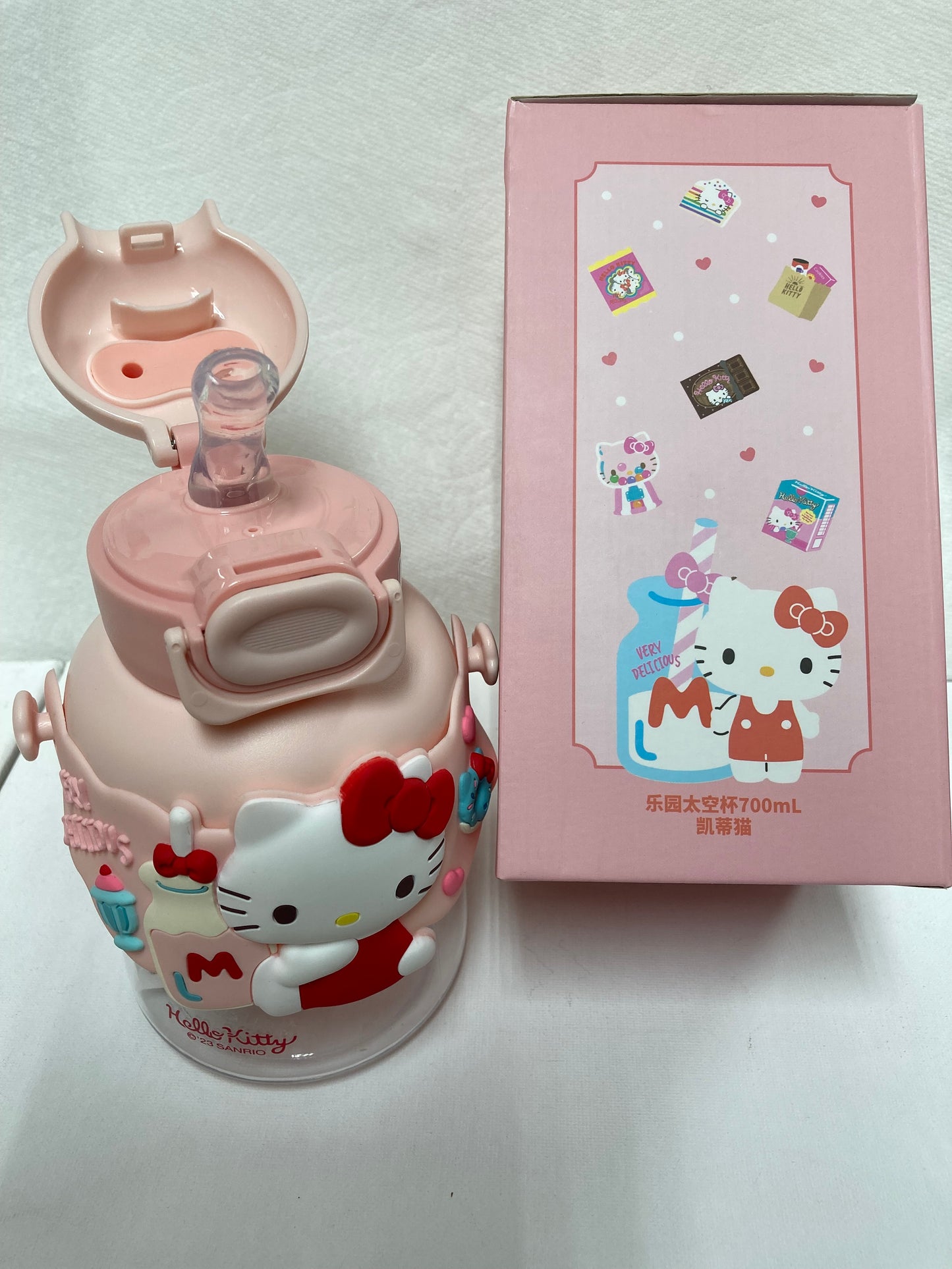 HELLO KITTY乐园太空猫700ml 凯蒂猫