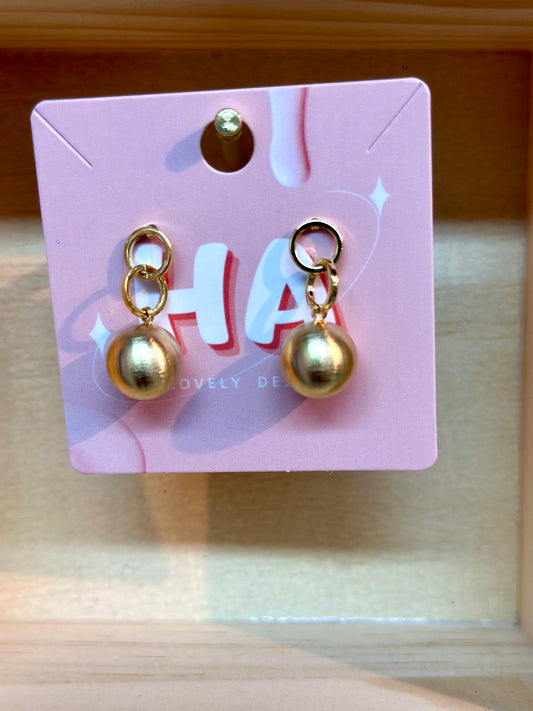 Earrings 耳环