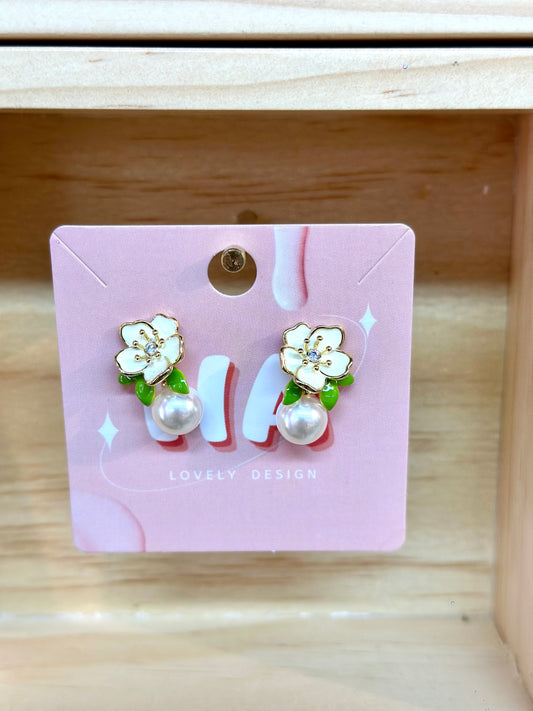 Earrings 耳环