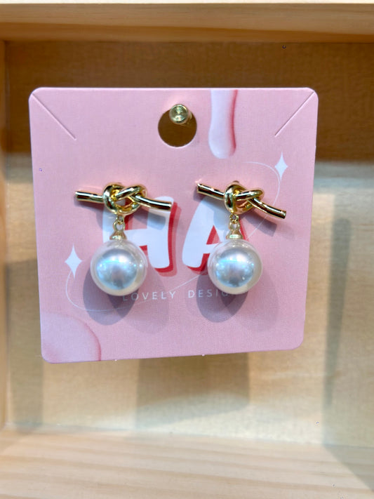 Earrings 耳环