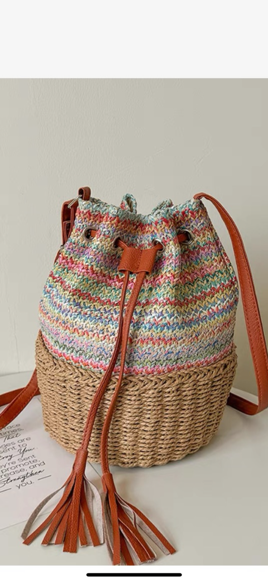 Rattan woven bucket bag 藤织水桶包